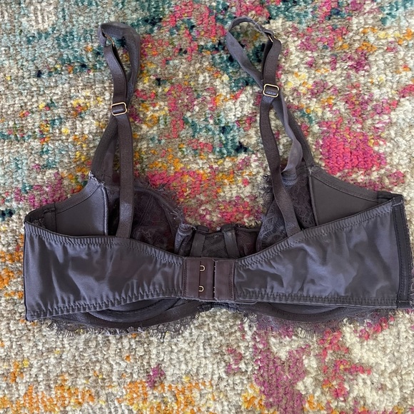 Victoria’s Secret Dream Angels Unlined Bra - Picture 4 of 6